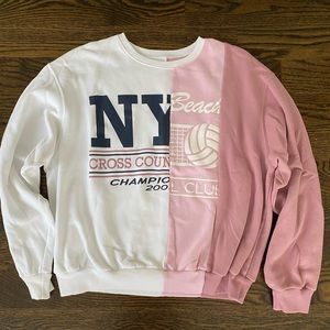 Hollister Split Graphic Crewneck Sweatshirt NY Volleyball size L pink white